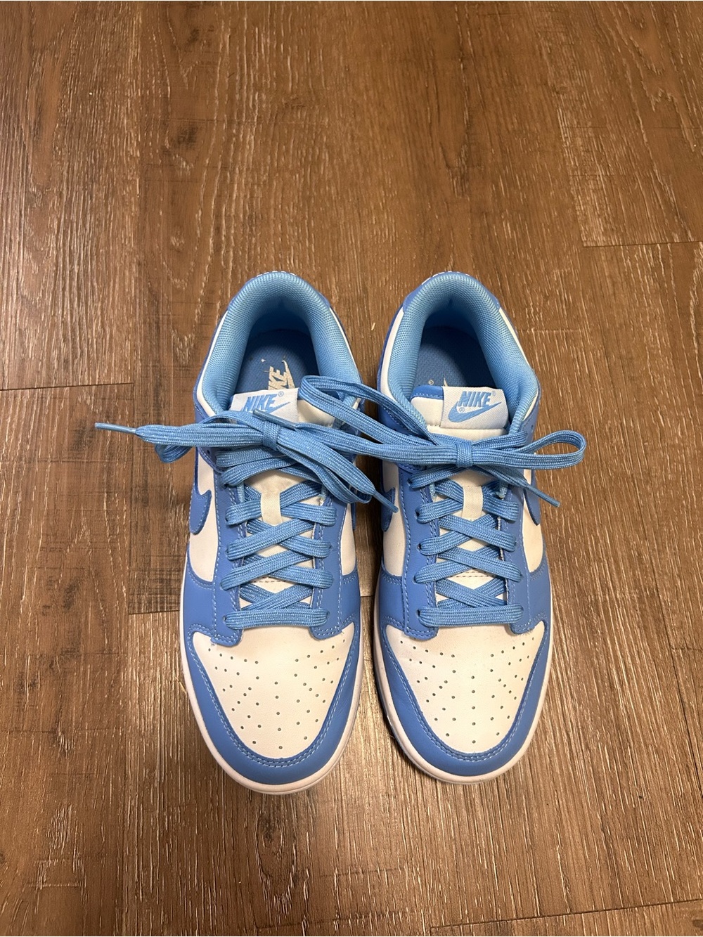 Nike Big Kids Low-Top Sneakers in Light Blue and White